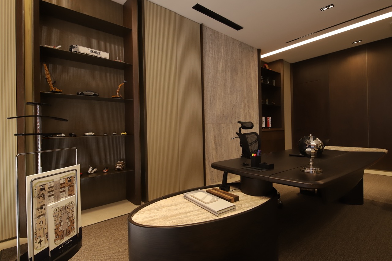 TEKİNCE GRUP YÖNETİM OFİSİ