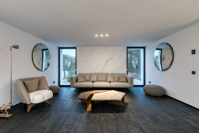 Stratos Coffee Table